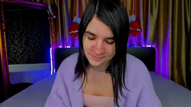 Snapshot of _Polly_Love_ chatting on January 18, 2026, 7:12 am Polly Love online show from January 18, 2026, 7:12 am