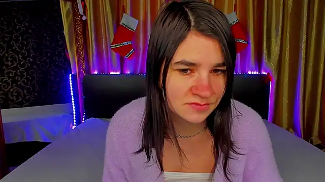 Snapshot of _Polly_Love_ chatting on February 2, 2026, 7:18 am Polly Love online show from February 2, 2026, 7:18 am