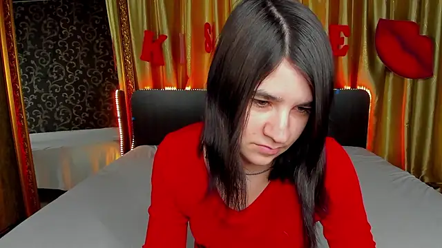 Snapshot of _Polly_Love_ chatting on March 2, 2026, 6:58 am Polly Love online show from March 2, 2026, 6:58 am