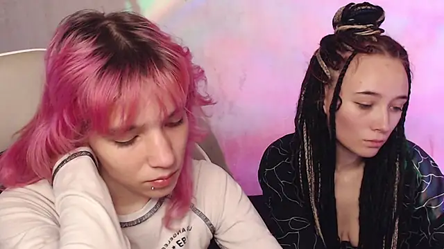 Robin yourss online show from November 17, 2025, 10:21 am