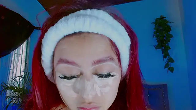 Snapshot of keily_scot chatting on March 7, 2025, 7:05 pm keily scot online show from March 7, 2025, 7:05 pm