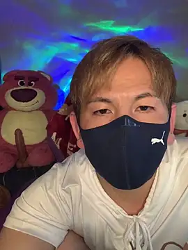 Snapshot of KEI_96 chatting on December 23, 2024, 12:52 pm KEI 96 online show from December 23, 2024, 12:52 pm