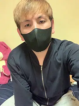 Snapshot of KEI_96 chatting on February 5, 2025, 12:38 pm KEI 96 online show from February 5, 2025, 12:38 pm