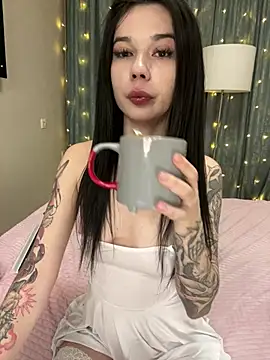 Snapshot of Vika_Gray chatting on March 19, 2025, 6:12 pm Vika Gray online show from March 19, 2025, 6:12 pm