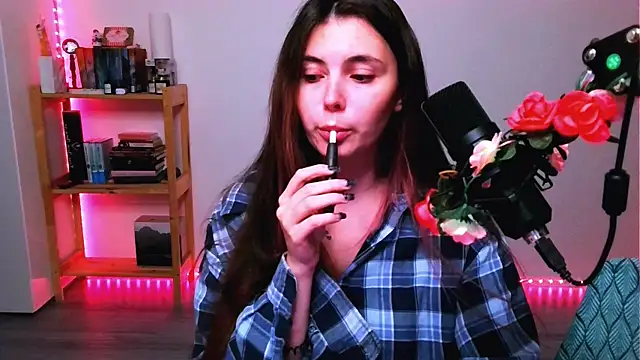 Snapshot of peaachybabe__ chatting on October 14, 2025, 2:29 pm peaachybabe online show from October 14, 2025, 2:29 pm