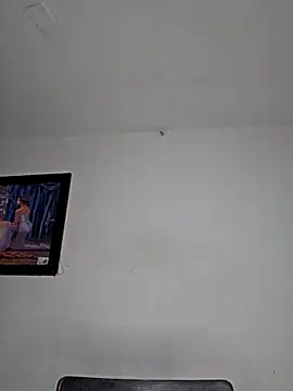 Snapshot of Antonella2_m chatting on March 19, 2025, 12:12 pm Antonella2 m online show from March 19, 2025, 12:12 pm