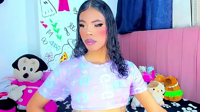 Snapshot of bloom444 chatting on September 8, 2025, 10:42 pm bloom444 online show from September 8, 2025, 10:42 pm