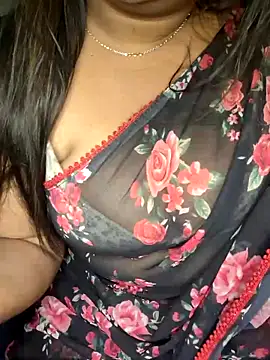 Snapshot of IndieSM chatting on March 8, 2026, 8:23 pm IndieSM online show from March 8, 2026, 8:23 pm