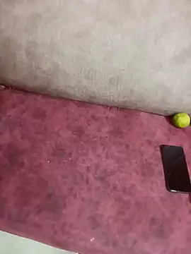 yourtamilcouple online show from March 31, 2026, 3:56 pm