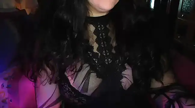 Snapshot of CronacaErotica chatting on January 19, 2025, 8:51 pm CronacaErotica online show from January 19, 2025, 8:51 pm