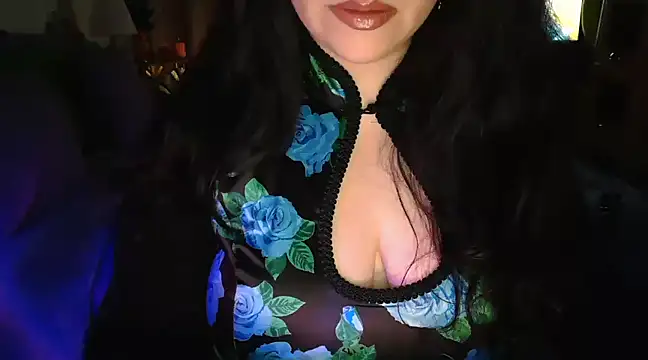 Snapshot of CronacaErotica chatting on February 10, 2025, 8:42 pm CronacaErotica online show from February 10, 2025, 8:42 pm