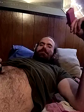 Snapshot of RobStrokes215 chatting on December 26, 2024, 7:35 am RobStrokes215 online show from December 26, 2024, 7:35 am