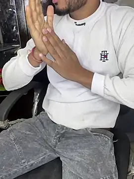 sexyboy09 online show from December 18, 2024, 3:33 pm