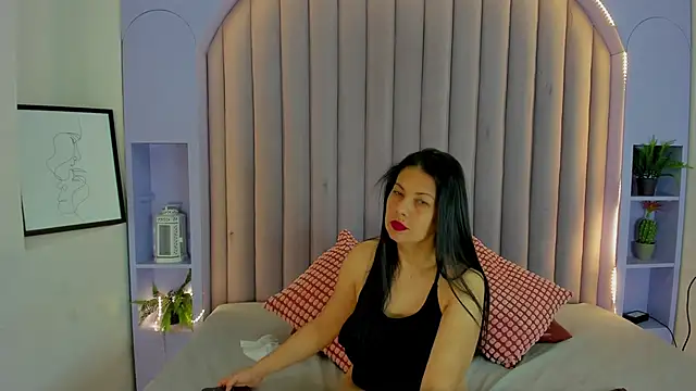 JaylaScott   online show from December 1, 2025, 11:48 am