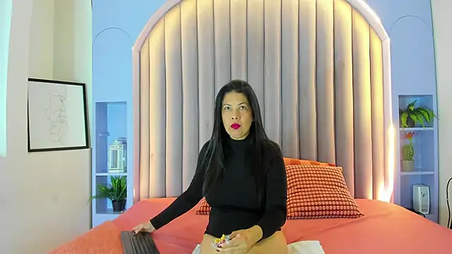 JaylaScott   online show from February 5, 2026, 11:48 am