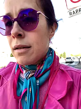 Snapshot of MagdalenaMedusa chatting on November 7, 2025, 8:36 am MagdalenaMedusa online show from November 7, 2025, 8:36 am