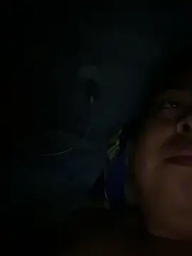 Snapshot of Avilespozo19993 chatting on October 3, 2025, 5:15 am Avilespozo19993 online show from October 3, 2025, 5:15 am