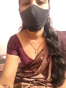 Snapshot of tina_rosy chatting on December 16, 2024, 9:35 am tina rosy online show from December 16, 2024, 9:35 am