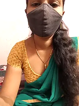 Snapshot of tina_rosy chatting on December 18, 2024, 6:32 am tina rosy online show from December 18, 2024, 6:32 am