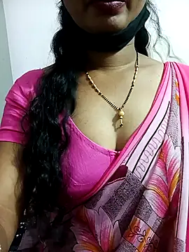 Snapshot of tina_rosy chatting on February 4, 2025, 9:31 pm tina rosy online show from February 4, 2025, 9:31 pm