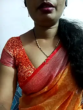 Snapshot of tina_rosy chatting on February 9, 2025, 6:37 pm tina rosy online show from February 9, 2025, 6:37 pm