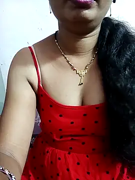 Snapshot of tina_rosy chatting on March 7, 2025, 9:27 pm tina rosy online show from March 7, 2025, 9:27 pm