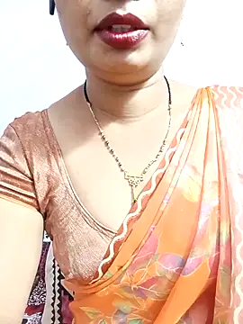 Snapshot of tina_rosy chatting on March 13, 2025, 5:50 pm tina rosy online show from March 13, 2025, 5:50 pm