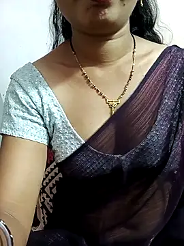 Snapshot of tina_rosy chatting on March 20, 2025, 9:02 pm tina rosy online show from March 20, 2025, 9:02 pm