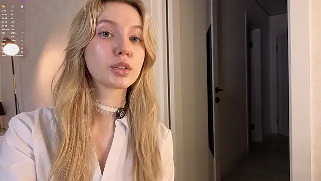 bonnyfloweer online show from July 30, 2026, 5:12 pm