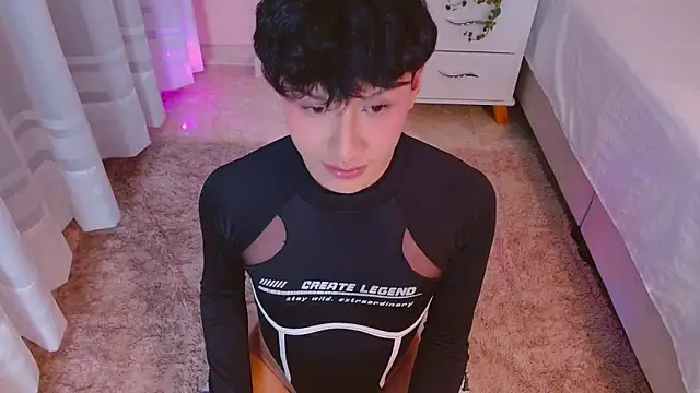 Snapshot of dilan_sp chatting on October 18, 2025, 12:57 am dilan sp online show from October 18, 2025, 12:57 am