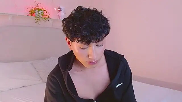 Snapshot of dilan_sp chatting on November 25, 2025, 1:16 am dilan sp online show from November 25, 2025, 1:16 am