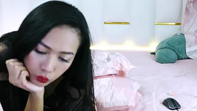 Nanaonlyfun8 online show from April 18, 2026, 6:23 pm