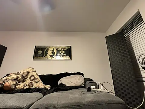 GoddessNih online show from February 8, 2025, 1:43 am