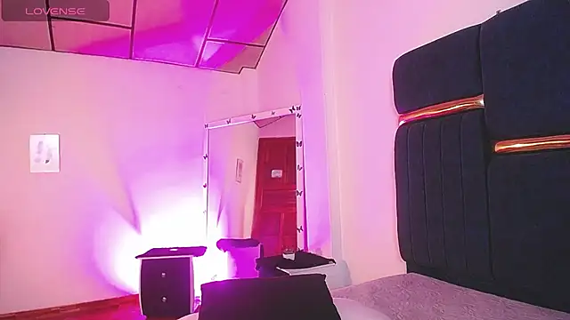 Snapshot of fulfill_fantasies1 chatting on February 11, 2025, 6:30 am fulfill fantasies1 online show from February 11, 2025, 6:30 am