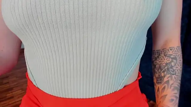 Snapshot of fulfill_fantasies1 chatting on October 9, 2025, 12:25 pm fulfill fantasies1 online show from October 9, 2025, 12:25 pm