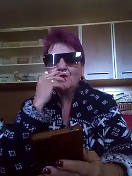 Snapshot of Ely_Elenita chatting on March 16, 2026, 8:18 am Ely Elenita online show from March 16, 2026, 8:18 am