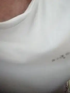 Snapshot of catatunboculion chatting on February 21, 2025, 10:17 am catatunboculion online show from February 21, 2025, 10:17 am