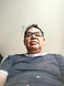 Snapshot of catatunboculion chatting on October 6, 2025, 12:46 pm catatunboculion online show from October 6, 2025, 12:46 pm