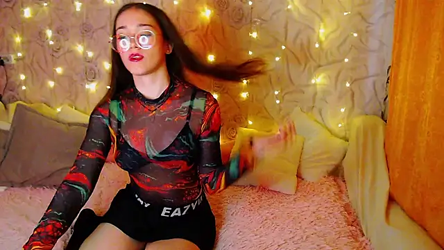 Snapshot of fluffy_kitty_ chatting on September 21, 2025, 3:30 am fluffy kitty online show from September 21, 2025, 3:30 am