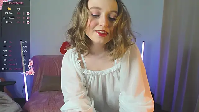 Snapshot of alysia_storm chatting on February 14, 2025, 3:36 pm alysia storm online show from February 14, 2025, 3:36 pm