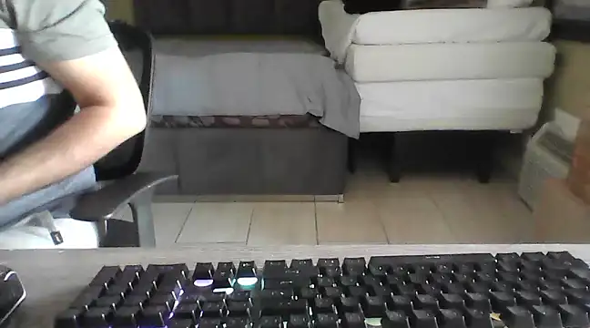 cryptoman1119 online show from February 27, 2025, 7:26 pm