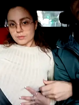 ItalianiMuli online show from December 15, 2024, 3:53 pm