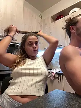 ItalianiMuli online show from September 14, 2025, 9:25 pm