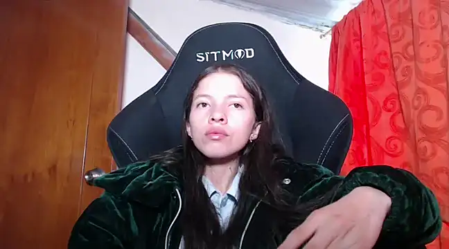 sweetdam12 online show from March 10, 2025, 8:12 pm