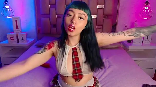 Snapshot of GigiVolkova chatting on January 6, 2025, 8:39 pm GigiVolkova online show from January 6, 2025, 8:39 pm