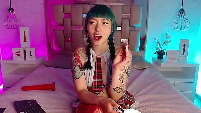 Snapshot of GigiVolkova chatting on February 2, 2025, 7:46 pm GigiVolkova online show from February 2, 2025, 7:46 pm