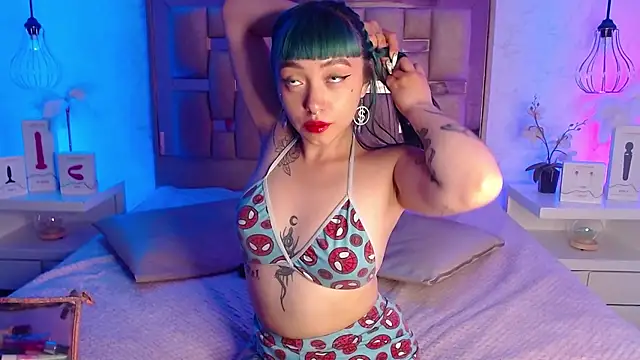 Snapshot of GigiVolkova chatting on February 8, 2025, 1:32 am GigiVolkova online show from February 8, 2025, 1:32 am