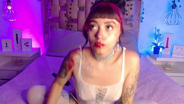 Snapshot of GigiVolkova chatting on March 20, 2025, 11:12 pm GigiVolkova online show from March 20, 2025, 11:12 pm