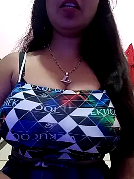 cute-mahek online show from January 29, 2025, 11:41 am