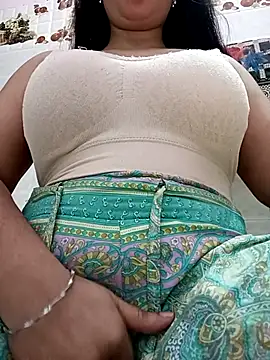 Snapshot of cute-mahek chatting on October 8, 2025, 8:34 am cute-mahek online show from October 8, 2025, 8:34 am